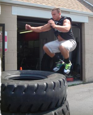 Workout of The Month RETURNS&##x21; Inside The Underground Strength Gym&##x21;